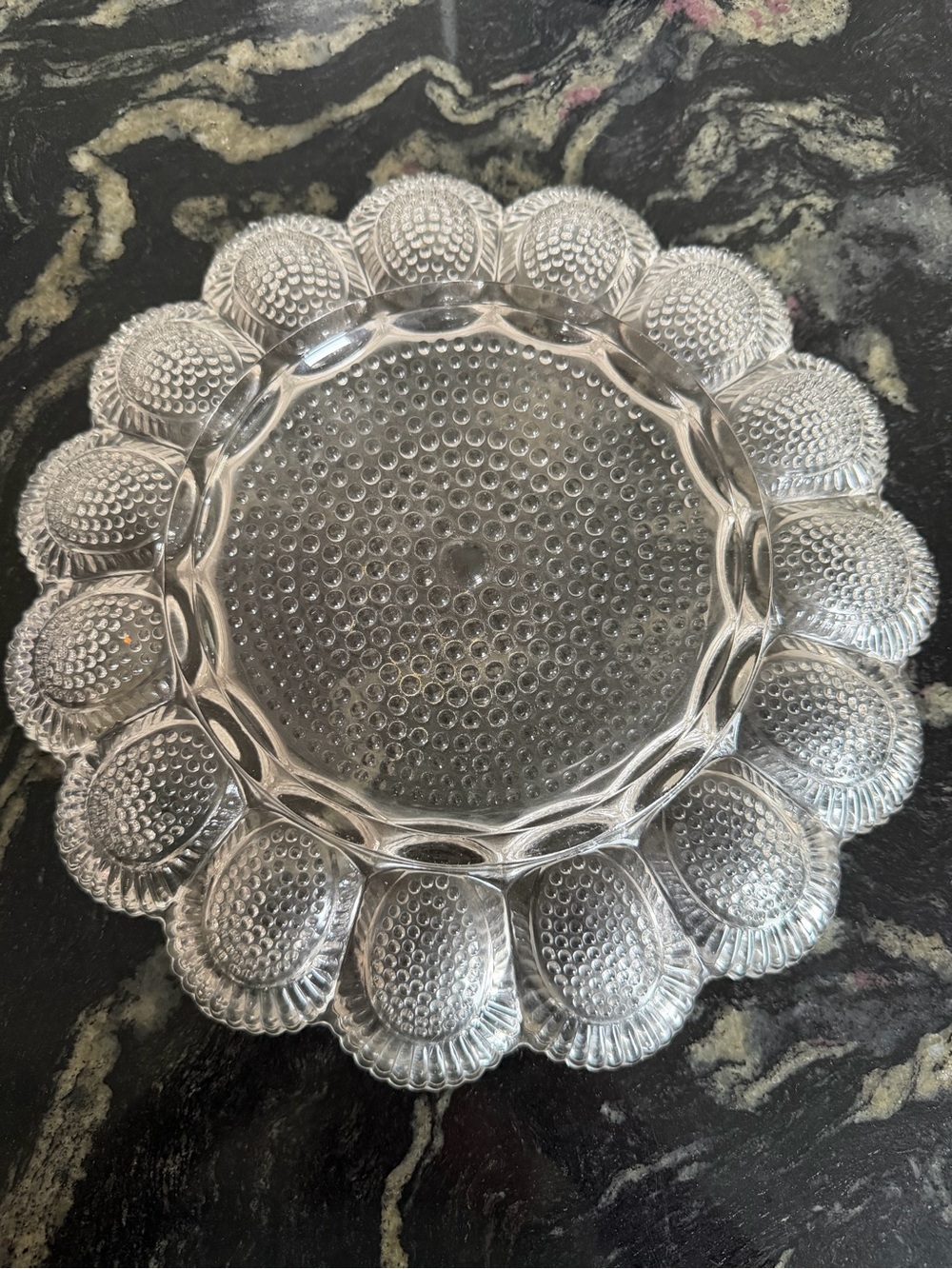 Deviled Egg Serving Plate Indians Bubble Glass circa 1950. 11” - Picture 3 of 3